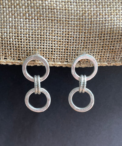 Modern link post earrings